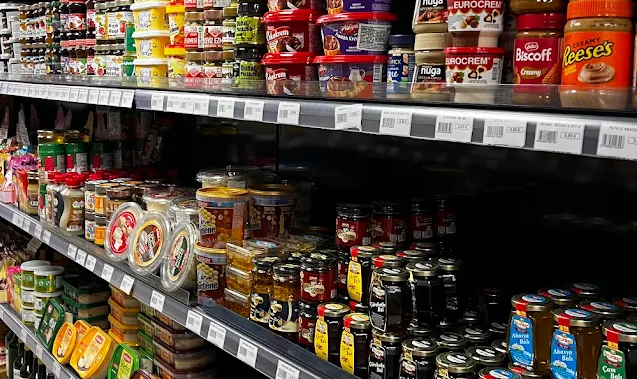 Épicerie sucrée - Baklava, loukoums, halva, miel, biscuits orientaux